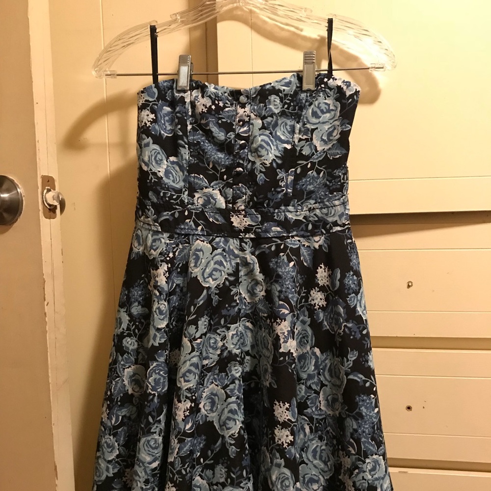 Strapless H&M blue floral dress